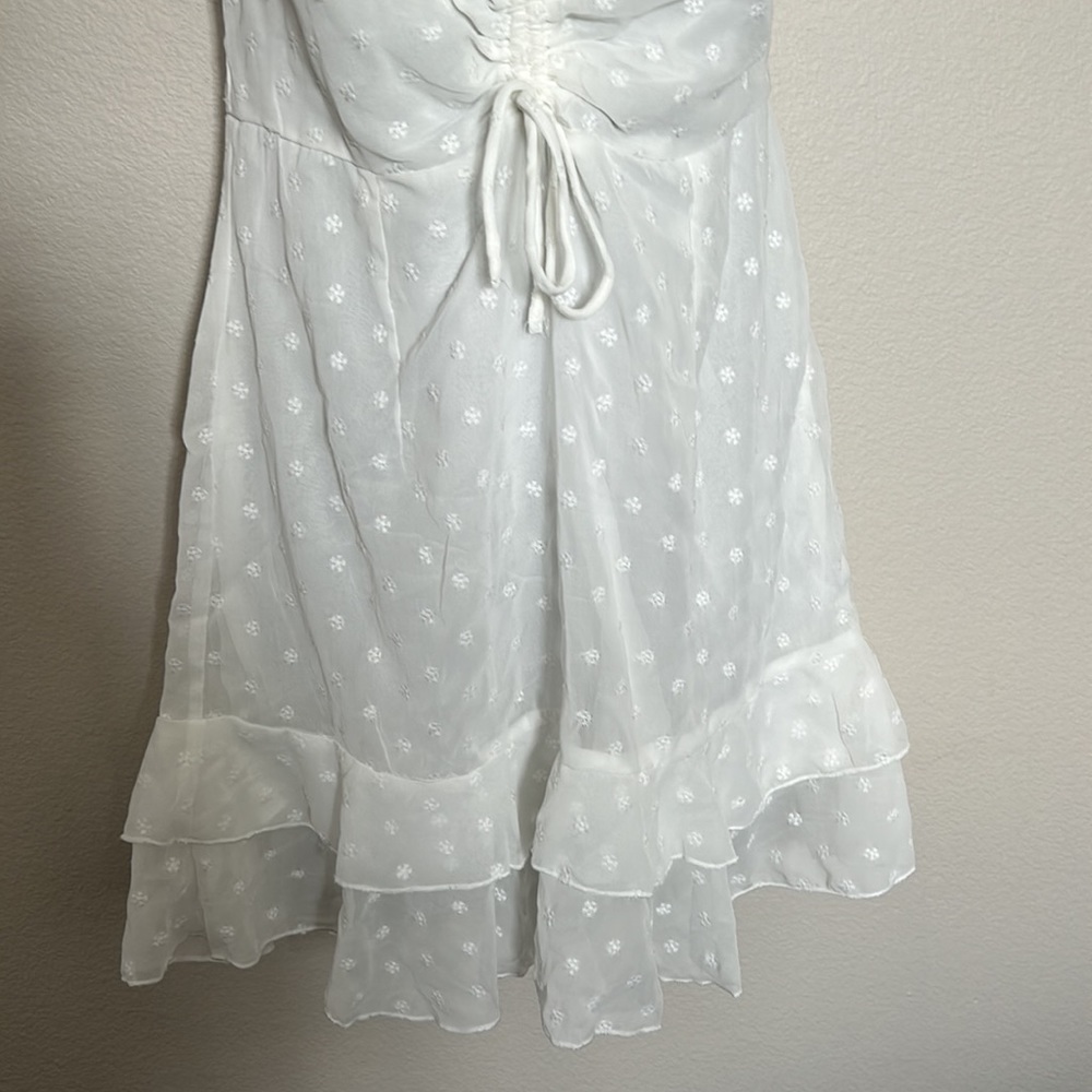 Princess Polly Mikail White Swiss Dot Puff Sleeve Sweetheart Neckline Mini Dress - Picture 6 of 12